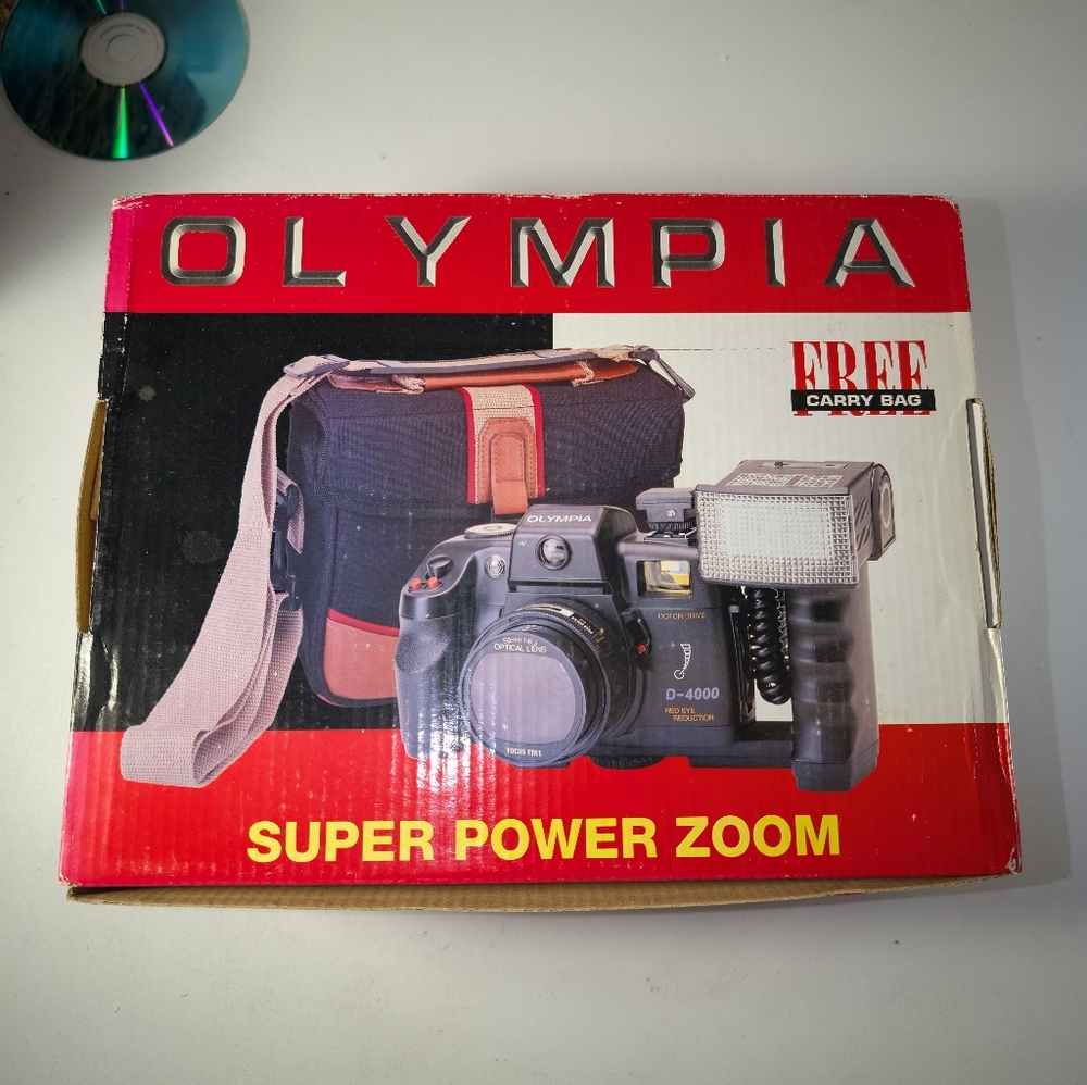 Olympia Deluxe 35mm Camera Set new in box